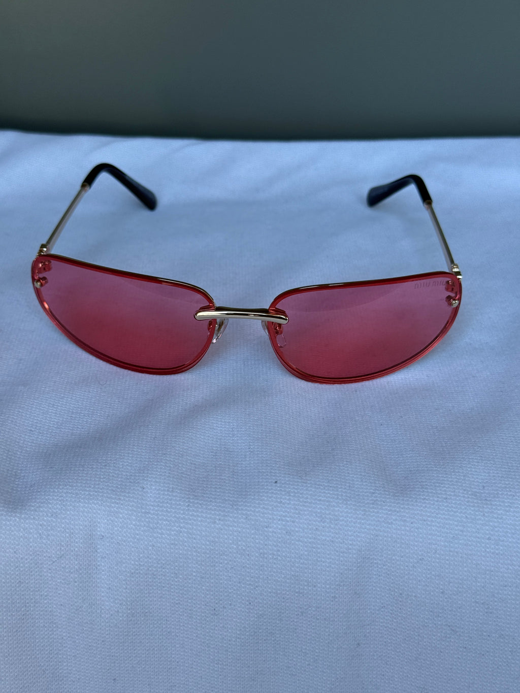 Miu Miu Rimless Avant-Garde Pembe Güneş Gözlüğü