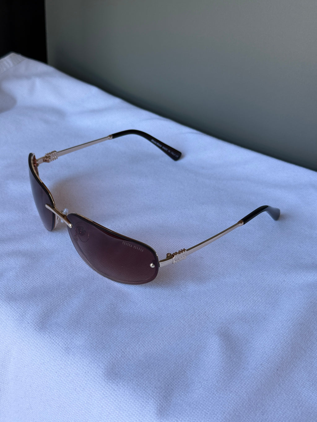Miu Miu Rimless Avant-Garde Pembe Güneş Gözlüğü