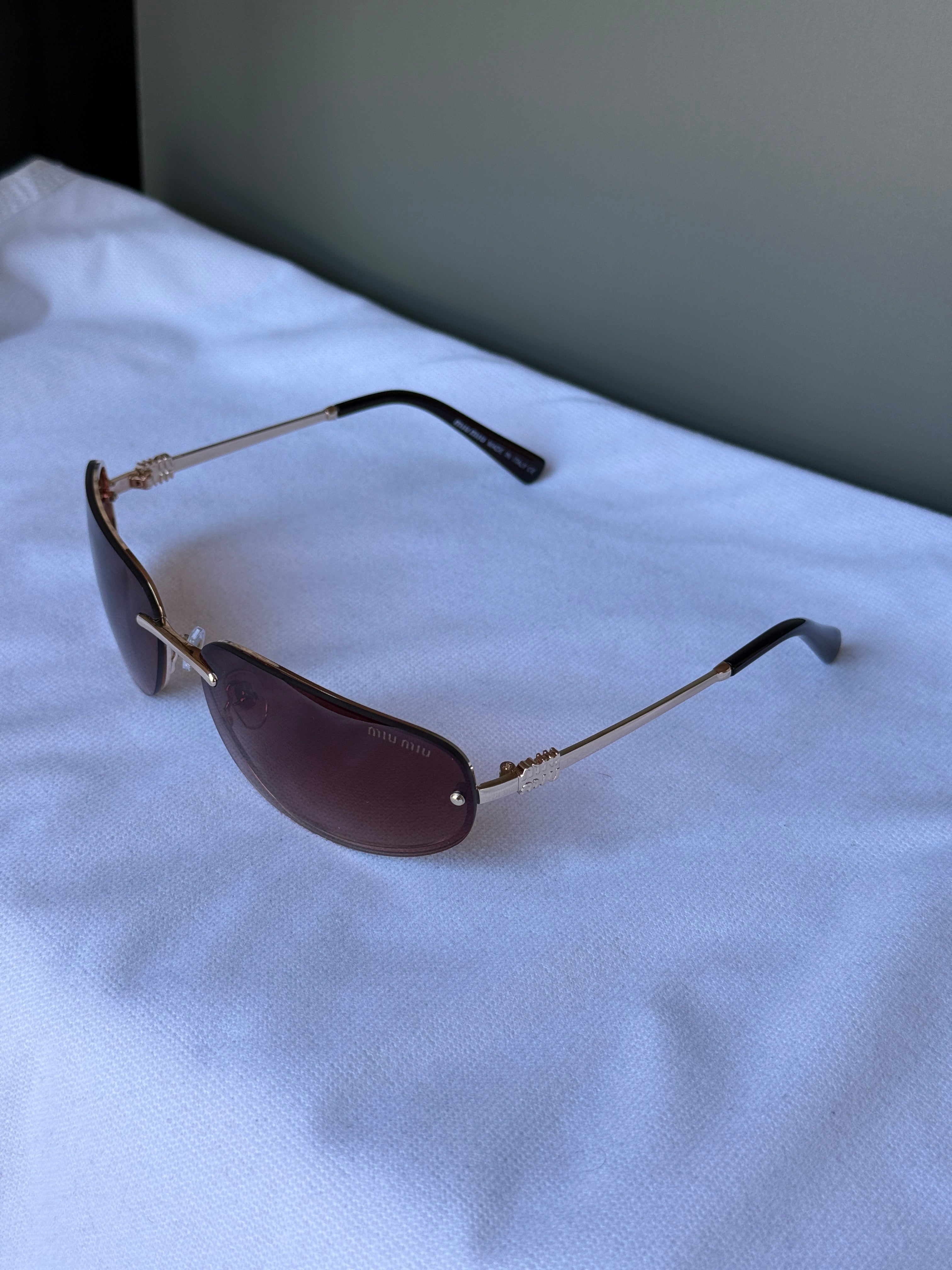 Miu Miu Rimless Avant-Garde Pembe Güneş Gözlüğü