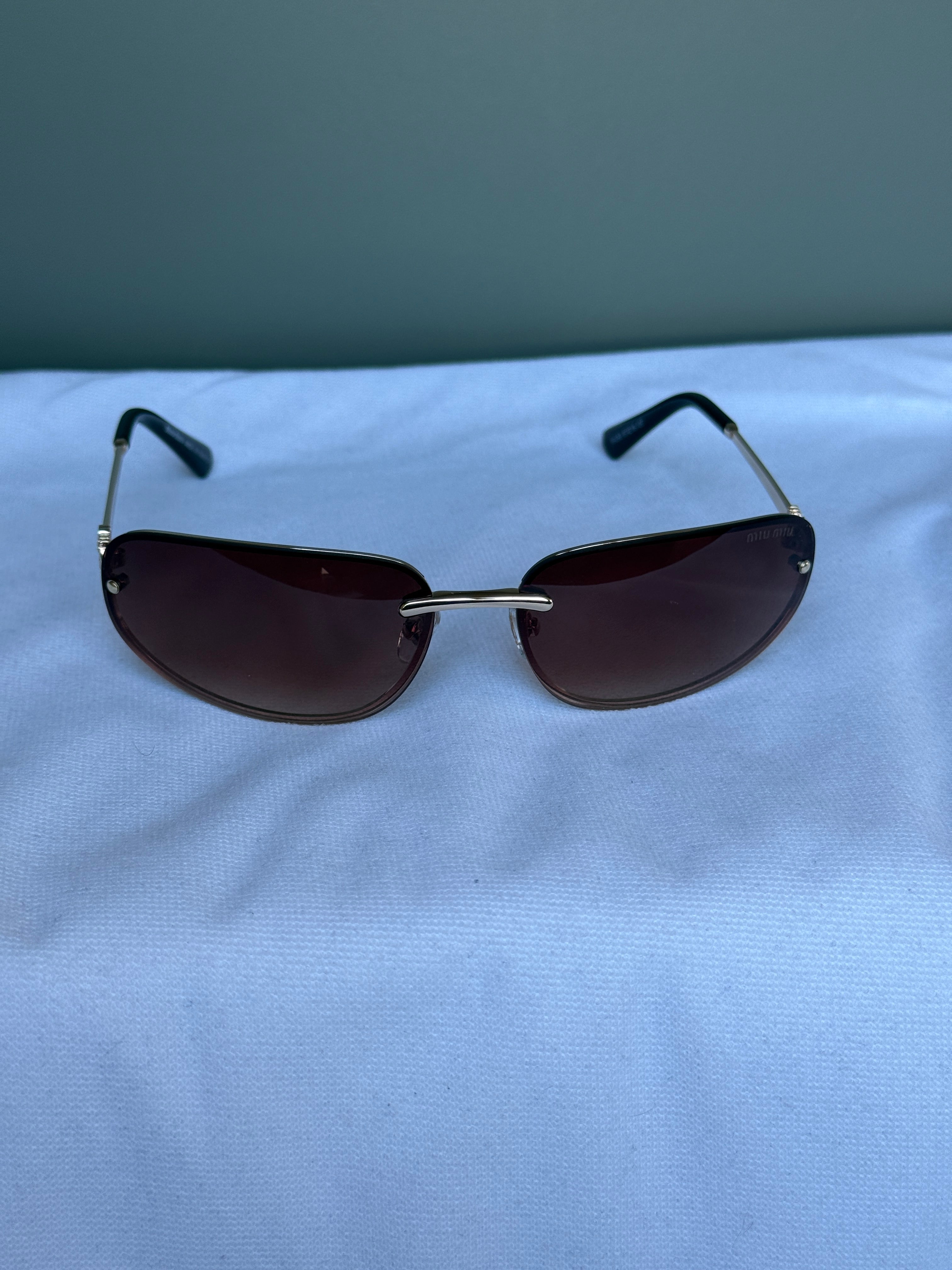 Miu Miu Rimless Avant-Garde Pembe Güneş Gözlüğü