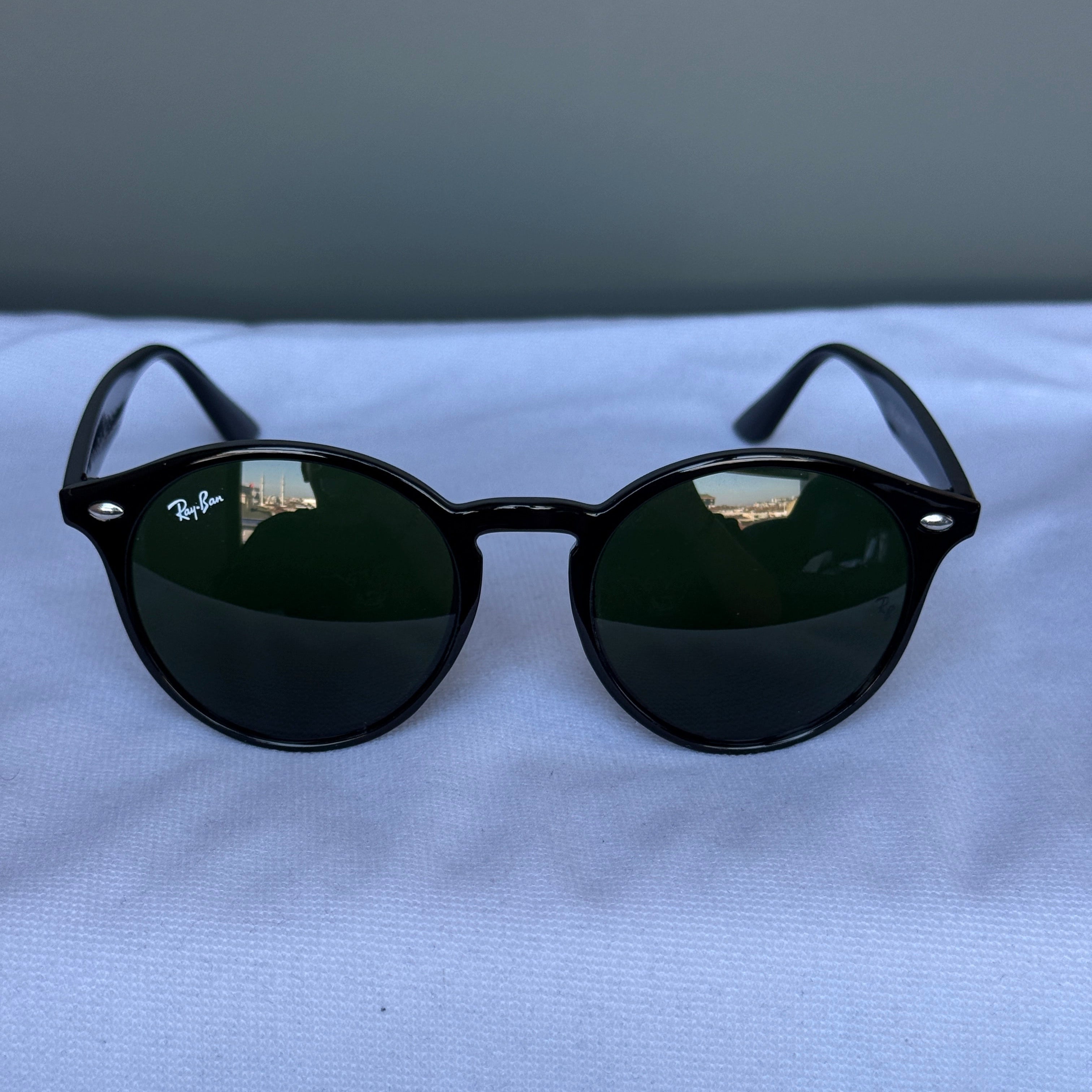Ray-Ban Round Classic Parlak Siyah Güneş Gözlüğü