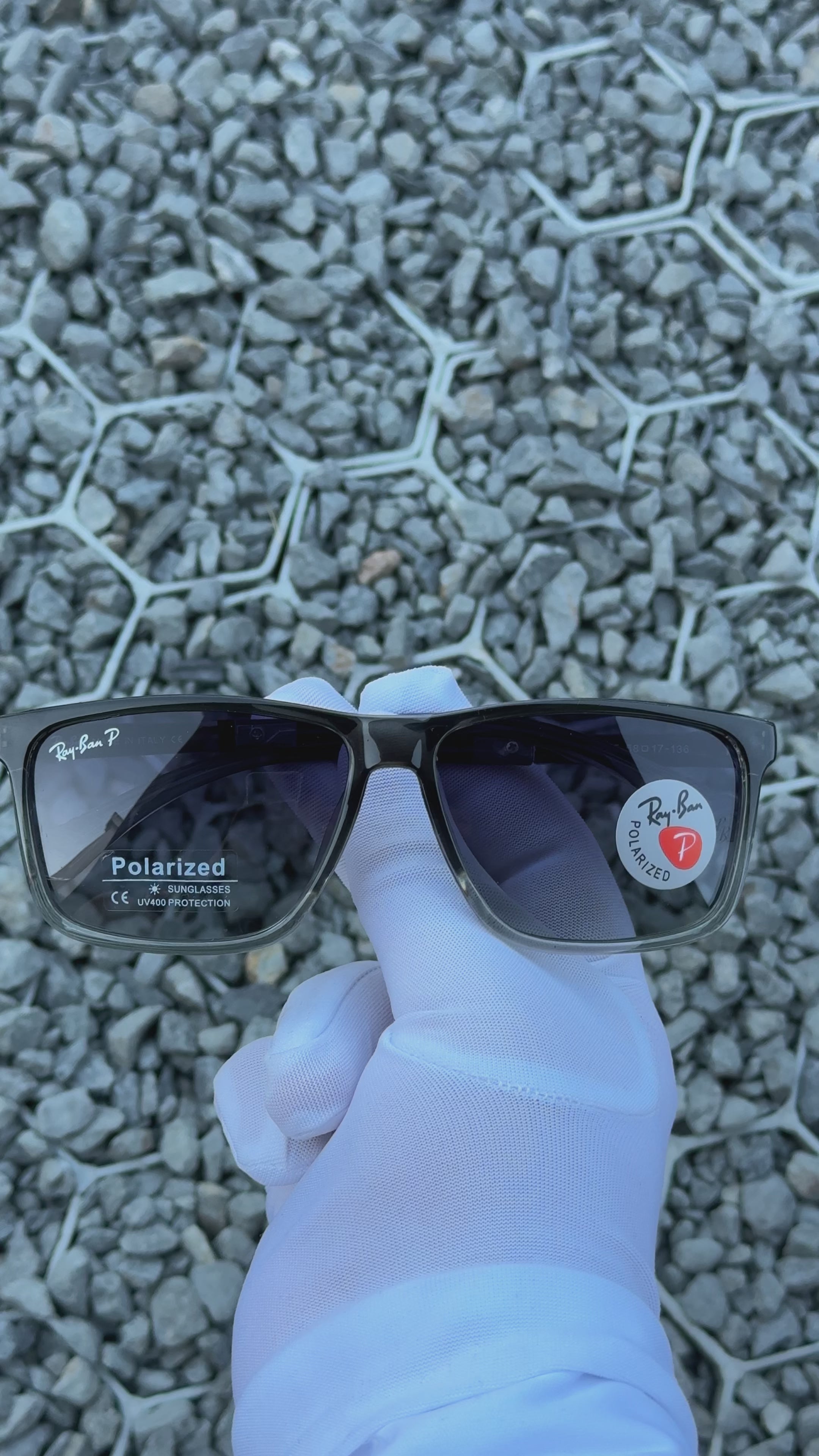 Ray-Ban Active Lifestyle Transparan Gri Polarize Güneş Gözlüğü